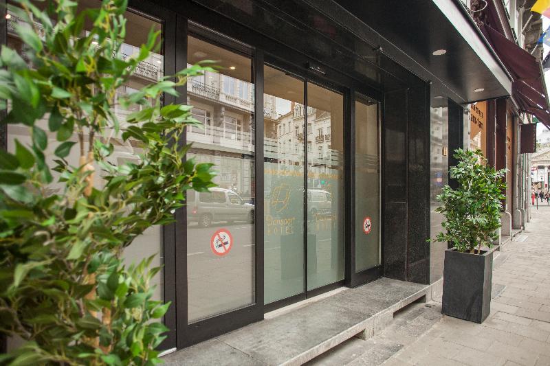 Hotel Dansaert 3*